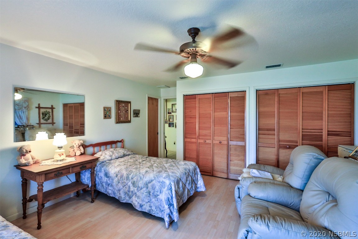 1605 South Riverside Drive Edgewater, FL 32132 - Photo 17 of 38 Gallery Image 17