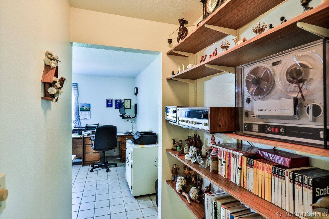 1605 South Riverside Drive Edgewater, FL 32132 - Photo 20 of 38 Gallery Image 20