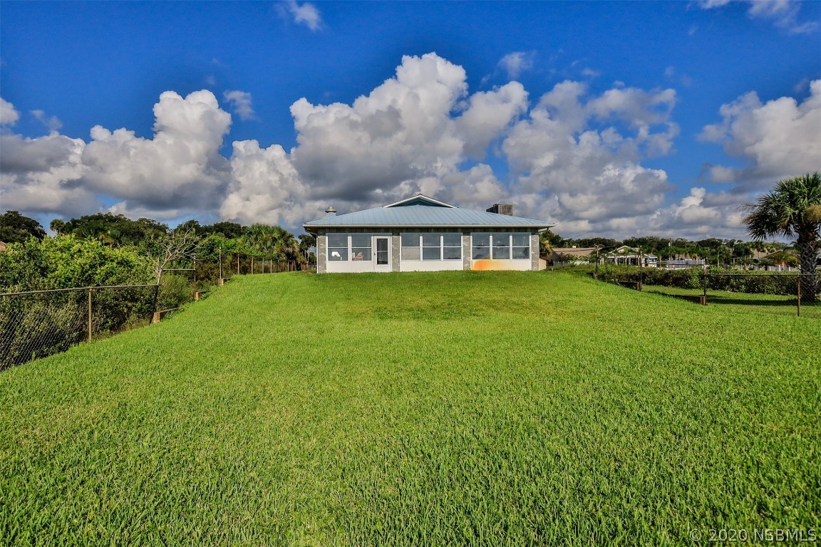 1605 South Riverside Drive Edgewater, FL 32132 - Photo 26 of 38 Gallery Image 26