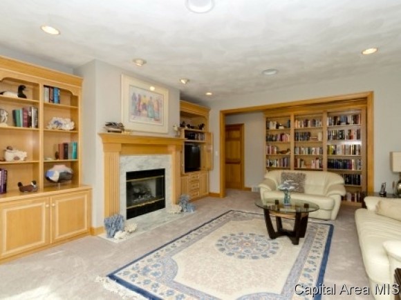 8 Hickory Ridge Lane Springfield, IL 62707 - Photo 18 of 24 Gallery Image 18