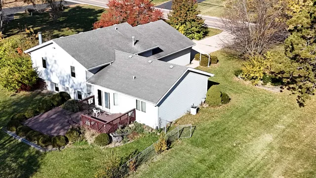 $350,000 | 5927 Linden Road, Rockford, IL 61109