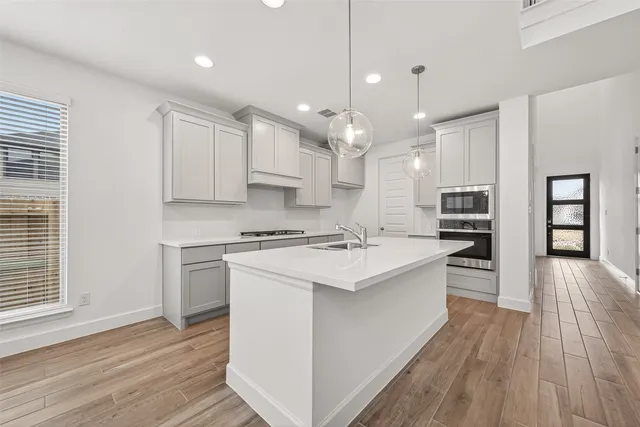 $3,100 | 447 Audubons Shearwater Way, Magnolia, TX 77354