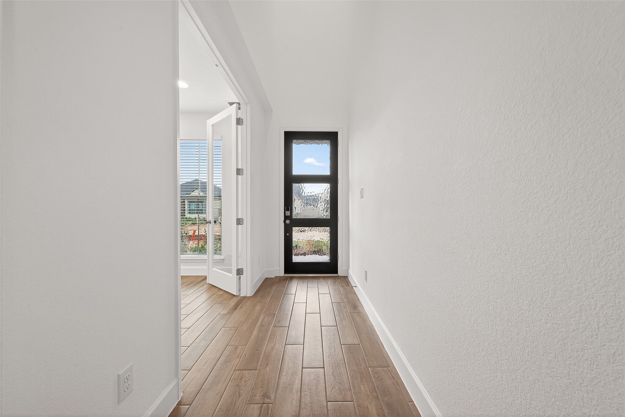 447 Audubons Shearwater Way Magnolia, TX 77354 - Photo 2 of 50