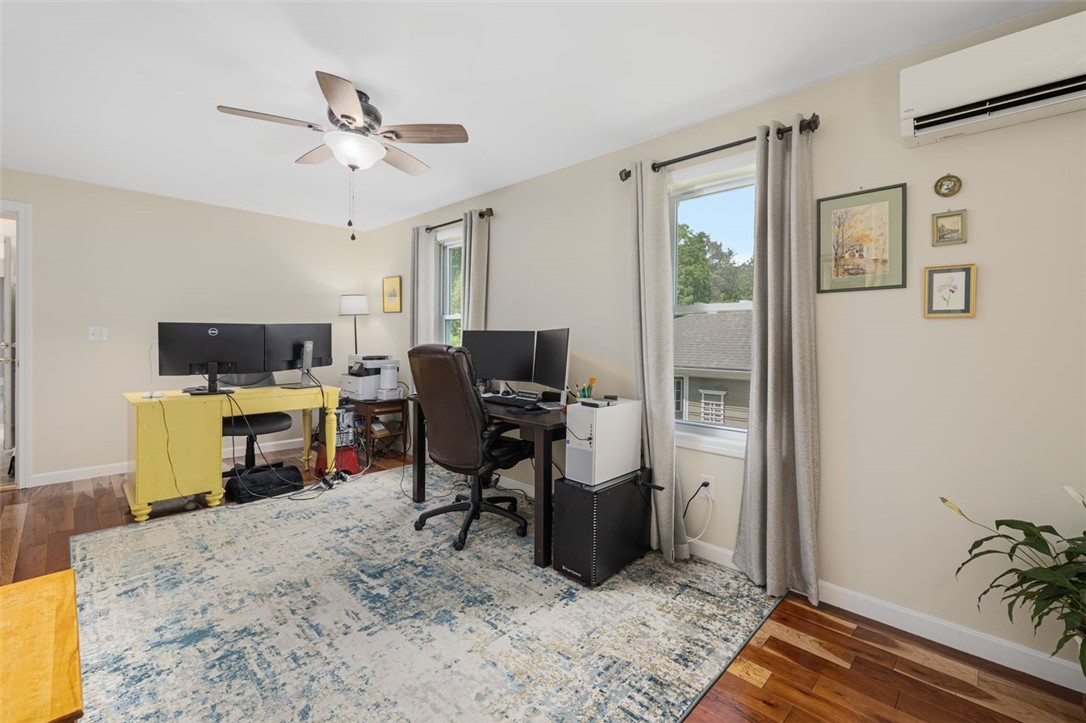 15 Little Pond County Road Cumberland, RI 02864 - Photo 19 of 32