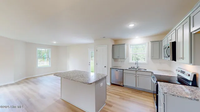 $282,900 | 304 Grand Oaks Drive, Goldsboro, NC 27530