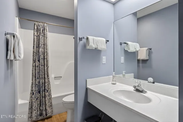 $282,000 | 113 Eagle Court, Crossville, TN 38558