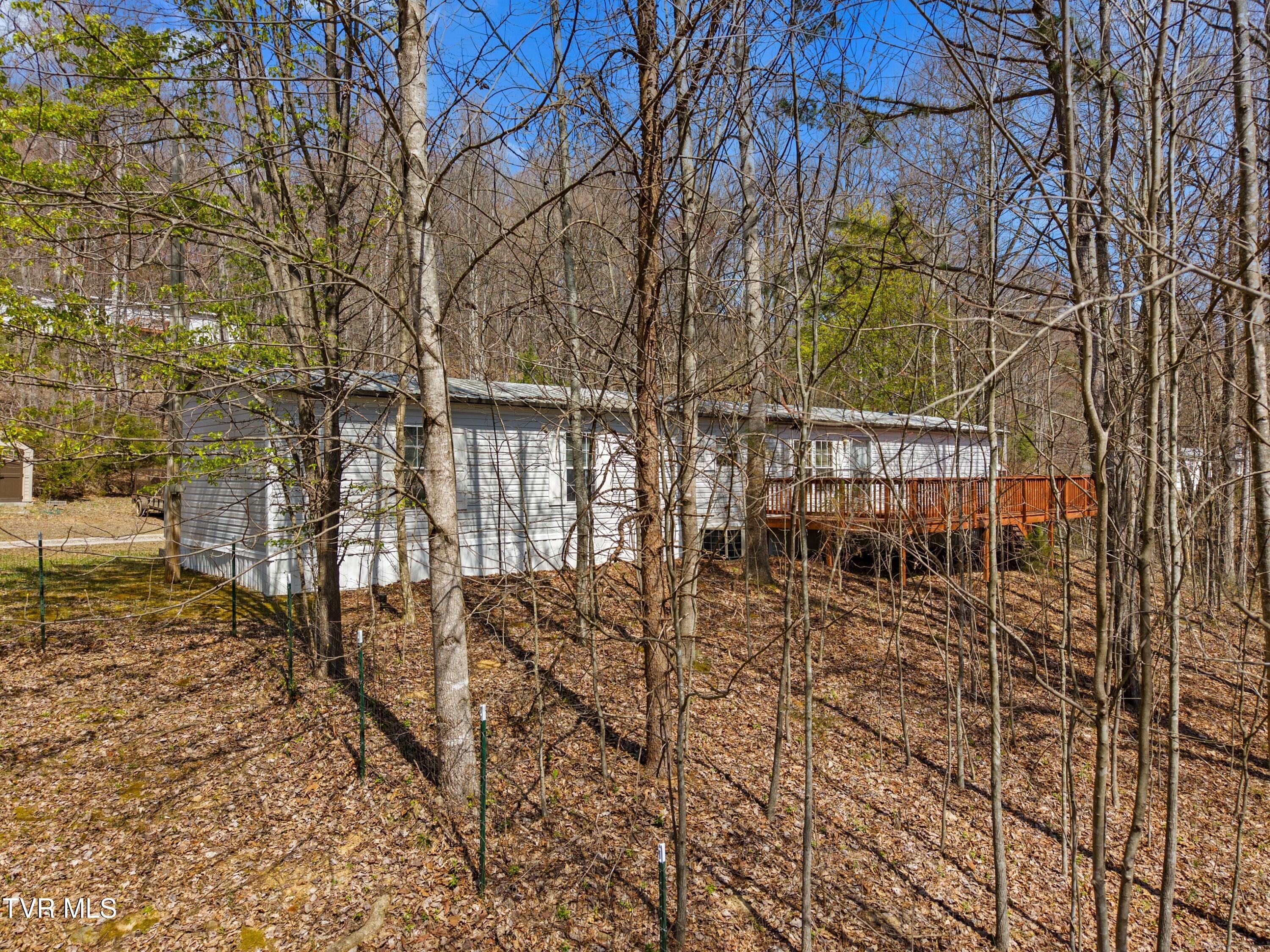 286 Prospect Road Sneedville, TN 37869 - Photo 24 of 31 004-286ProspectRoad-Sneedville-TN-37869-