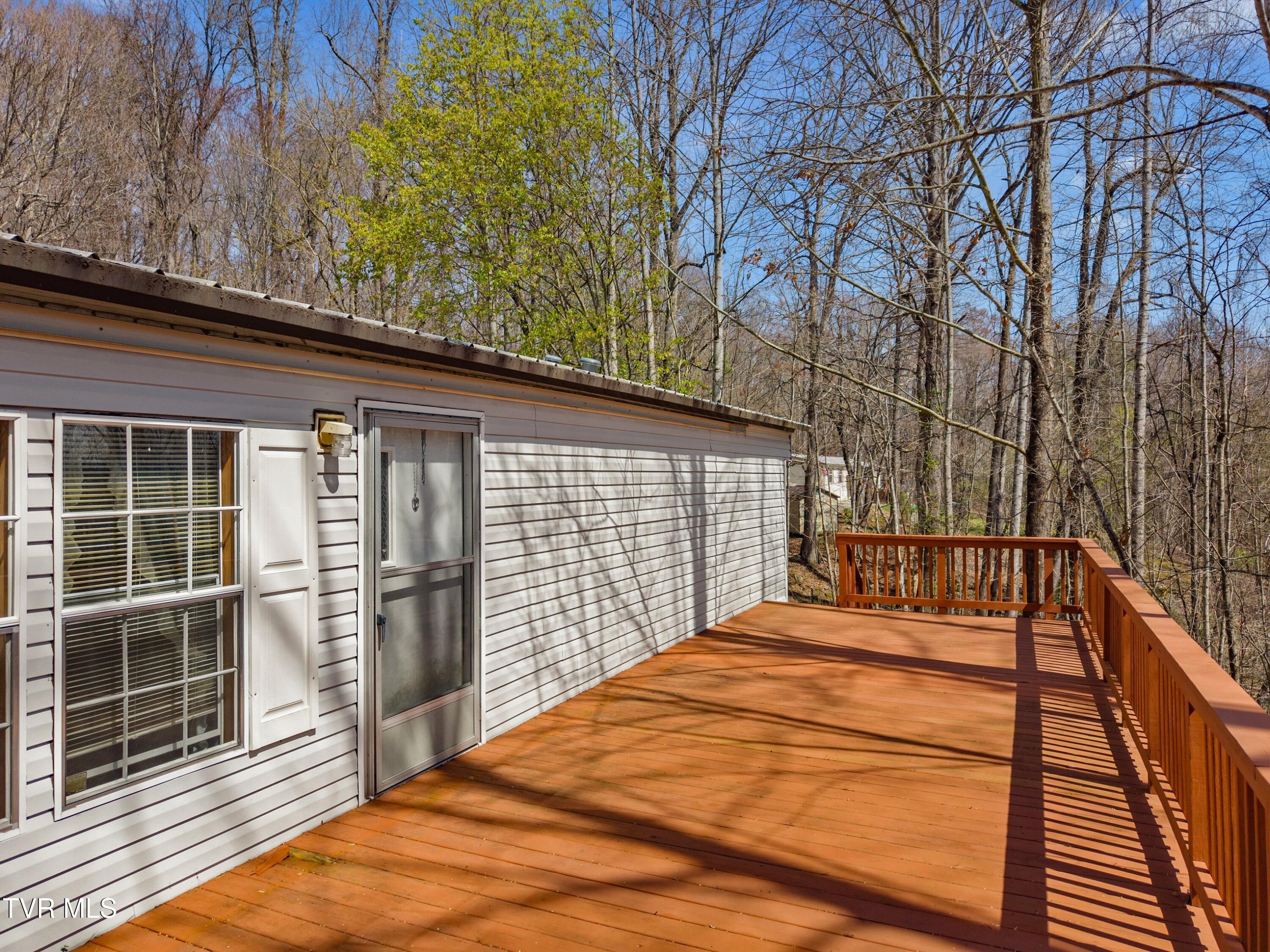 286 Prospect Road Sneedville, TN 37869 - Photo 5 of 31 023-286ProspectRoad-Sneedville-TN-37869-