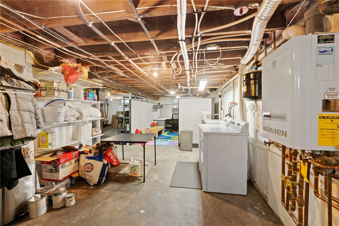 4 Harbourd Road Johnston, RI 02919 - Photo 28 of 39