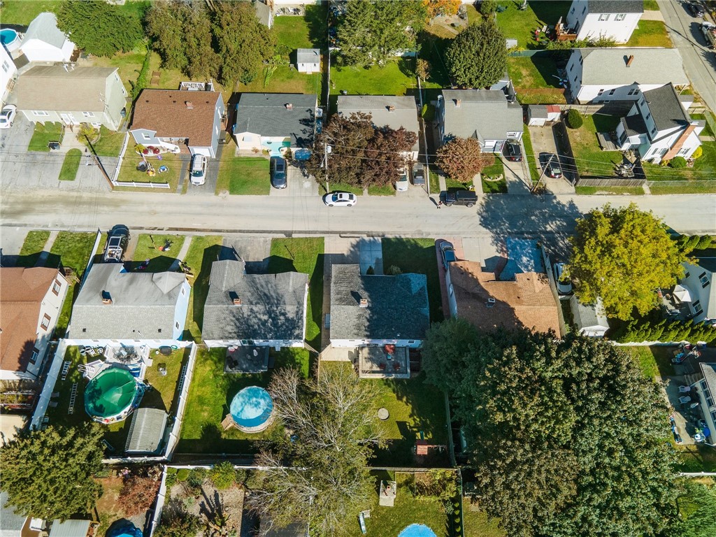 4 Harbourd Road Johnston, RI 02919 - Photo 3 of 39