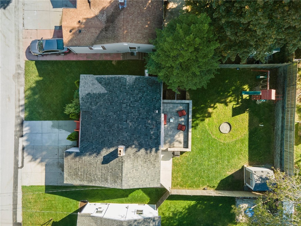 4 Harbourd Road Johnston, RI 02919 - Photo 5 of 39