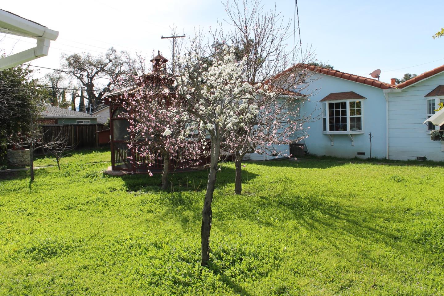 729 Ricky Court Campbell, CA 95008 - Photo 3 of 13 Gallery Image 3