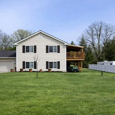 $599,900 | 906 Golden Drive, Wisconsin Dells, WI 53965