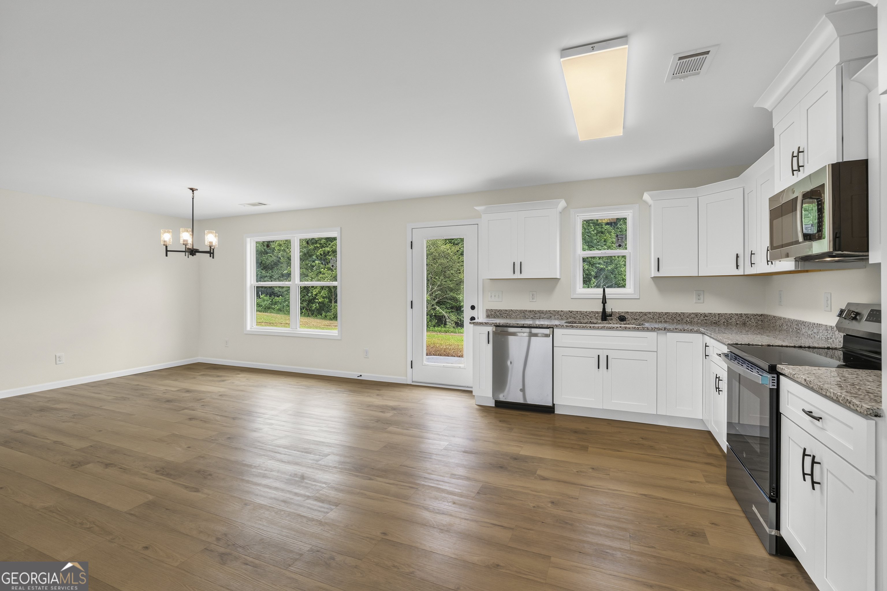 5691 Julian Baugh Road Lula, GA 30554 - Photo 17 of 38