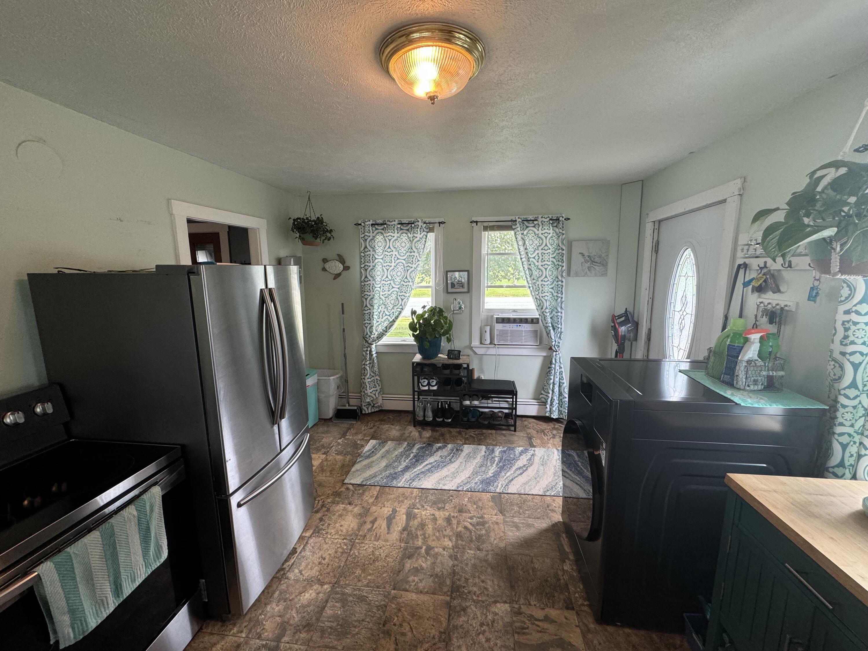 822 Gardiner Road Wales, ME 04280 - Photo 33 of 39 IMG_5117
