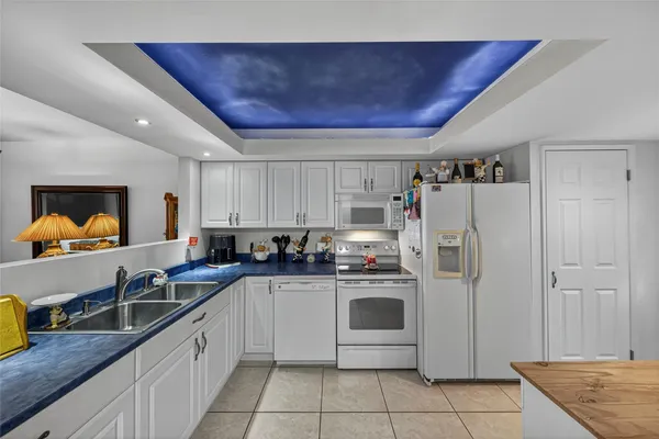 $264,999 | 2900 North Course Drive, Unit 607, Pompano Beach, FL 33069