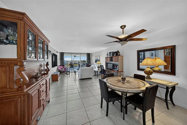 $264,999 | 2900 North Course Drive, Unit 607, Pompano Beach, FL 33069