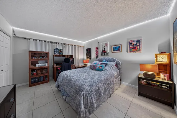 $264,999 | 2900 North Course Drive, Unit 607, Pompano Beach, FL 33069