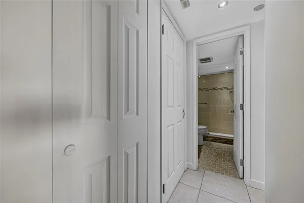 $264,999 | 2900 North Course Drive, Unit 607, Pompano Beach, FL 33069