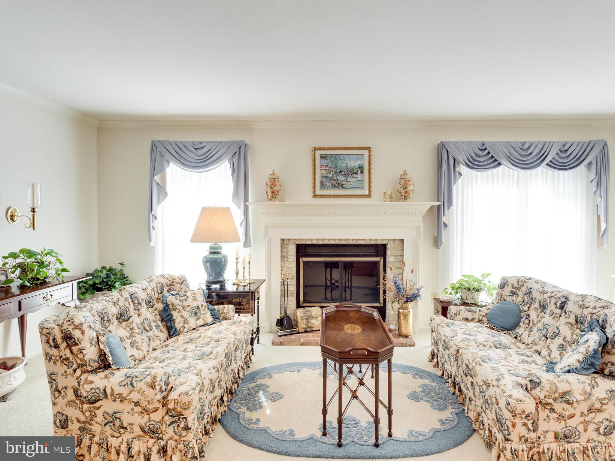5929 Powell's Landing Road Burke, VA 22015 - Photo 7 of 30 Living Room