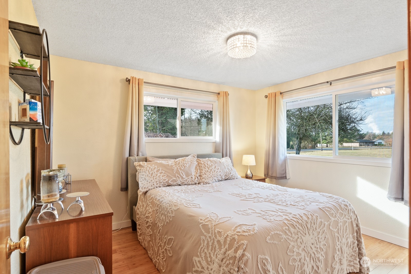 2820 Douglas Road Ferndale, WA 98248 - Photo 19 of 40 a bedroom with a bed and a window
