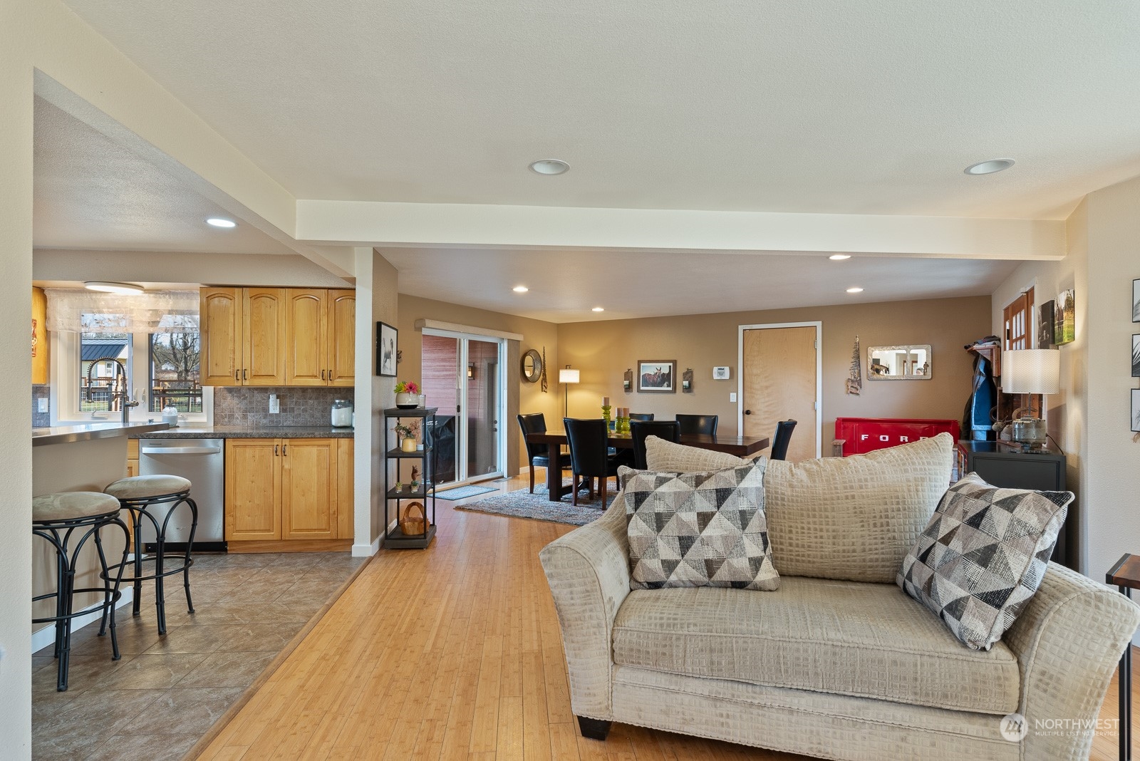 2820 Douglas Road Ferndale, WA 98248 - Photo 9 of 40 a living room with furniture and kitchen view