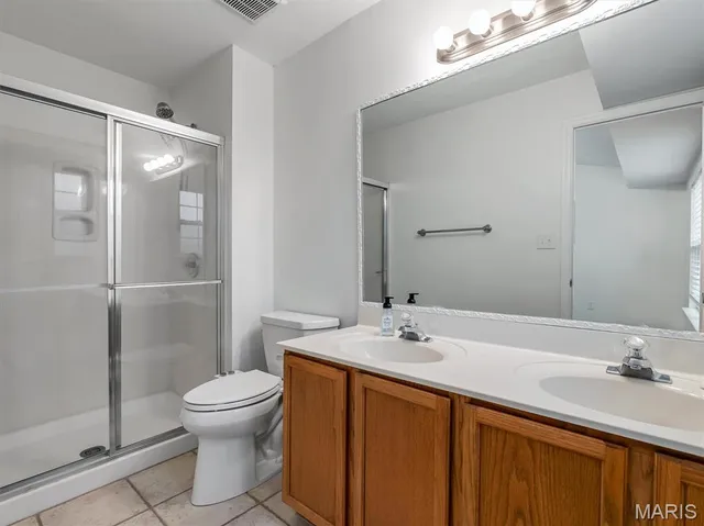 $349,900 | 1312 Washingtons Crossing Drive, O'Fallon, MO 63366