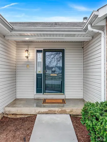 $349,900 | 1312 Washingtons Crossing Drive, O'Fallon, MO 63366