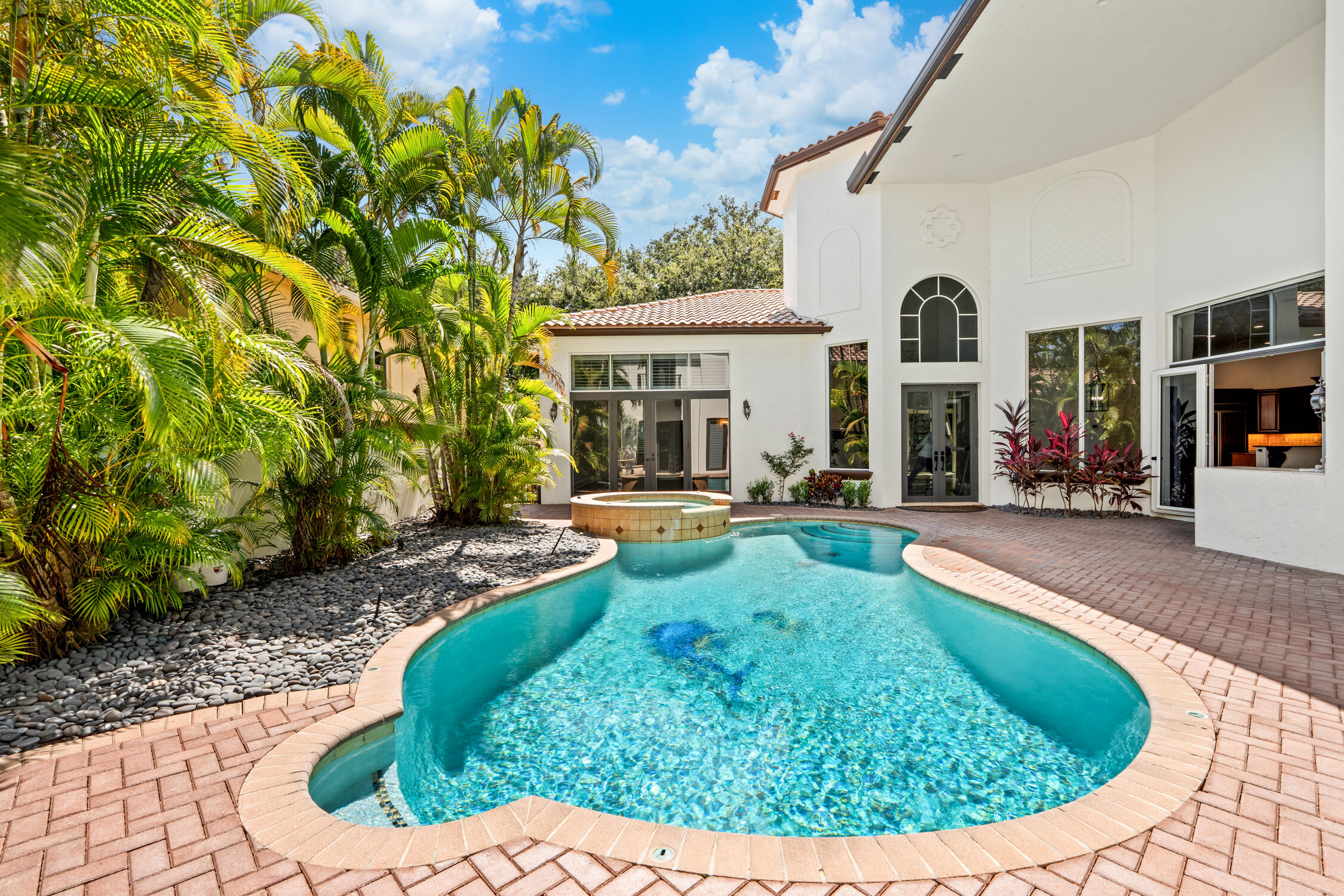 17550 Circle Pond Court Boca Raton, FL 33496 - Photo 7 of 73 Courtyard