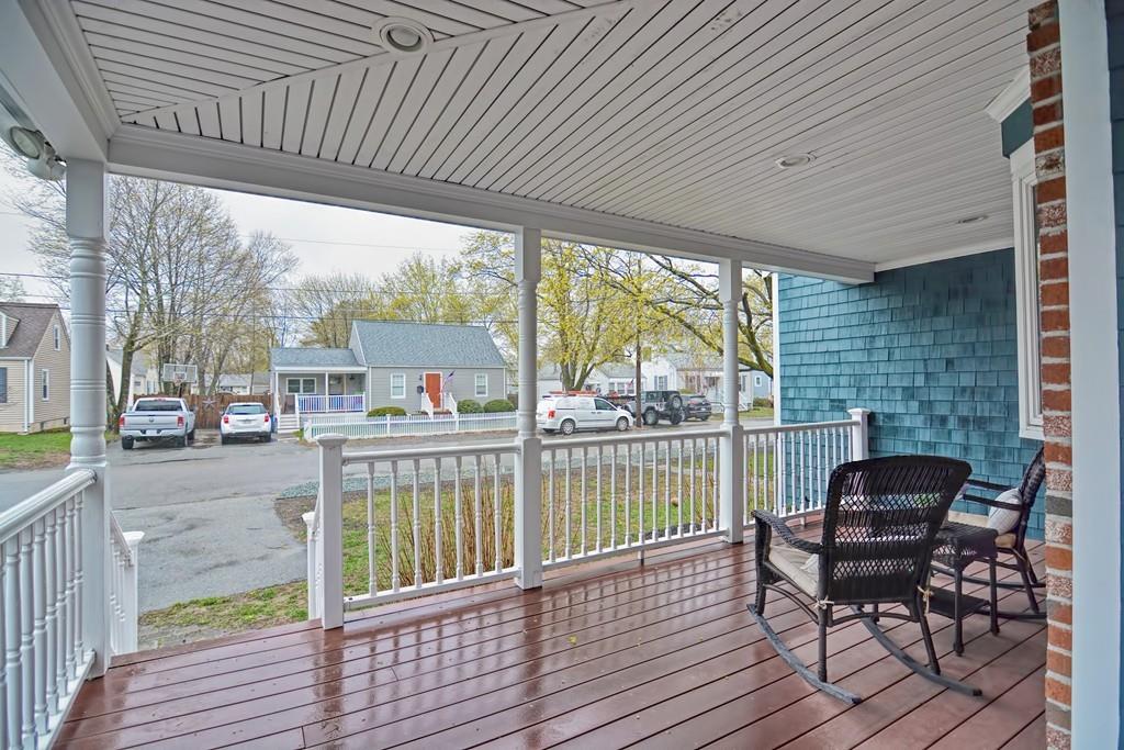 33 Packard Road Stoughton, MA 02072 - Photo 4 of 41 Gallery Image 4