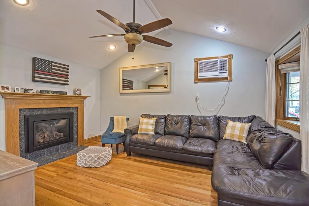 33 Packard Road Stoughton, MA 02072 - Photo 7 of 41 Gallery Image 7