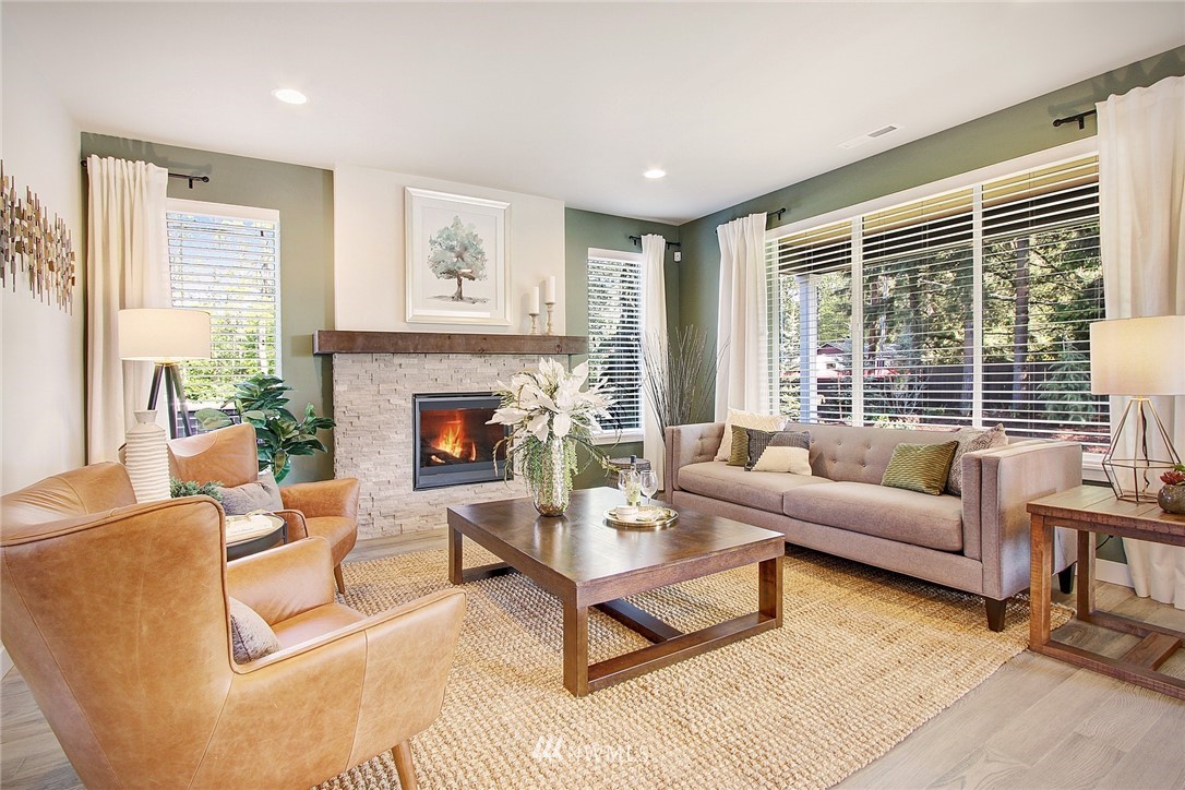 935 South 49th Street Renton, WA 98055 - Photo 4 of 22