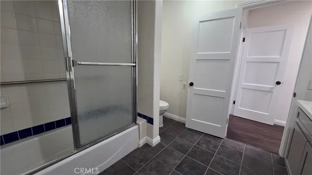 $5,500 | 17322 Keswick Street, Northridge, CA 91325