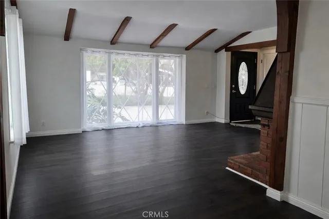 $5,500 | 17322 Keswick Street, Northridge, CA 91325