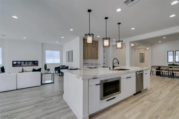 $1,224,808 | 311 South Lisbon Street, Henderson, NV 89015
