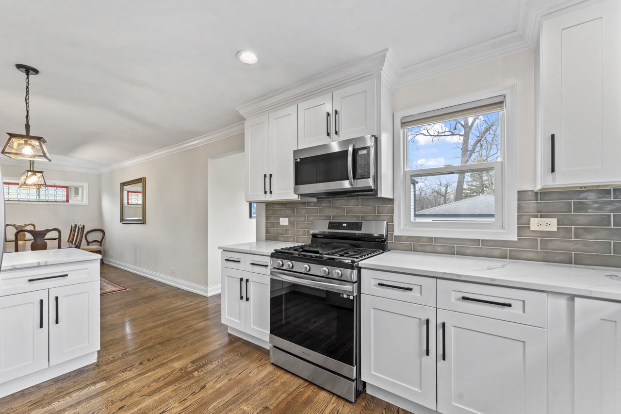 348 Shady Lane Elmhurst, IL 60126 - Photo 12 of 32