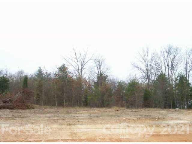 7 Petes Road Lincolnton, NC 28092 - Photo 1 of 1 Gallery Image 1