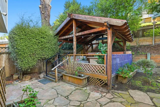 $1,249,000 | 5 Hibbert Court, Pacifica, CA 94044