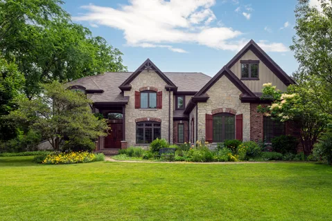 $1,850,000 | 901 Kenton Road, Deerfield, IL 60015