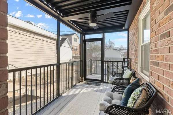 $299,000 | 5510 Botanical Avenue, St. Louis, MO 63110