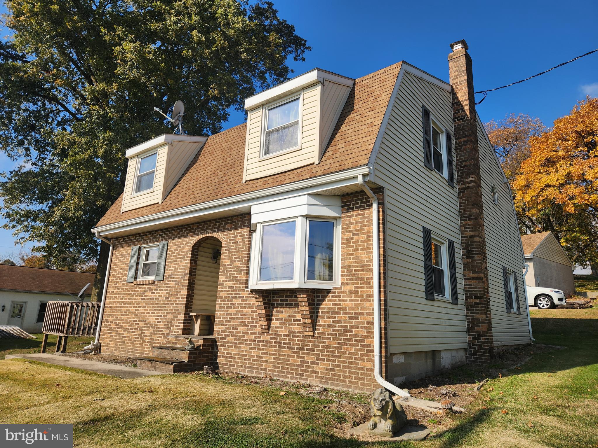 827 Disston View Drive Lititz, PA 17543 - Photo 3 of 10 a front view of a house with a yard