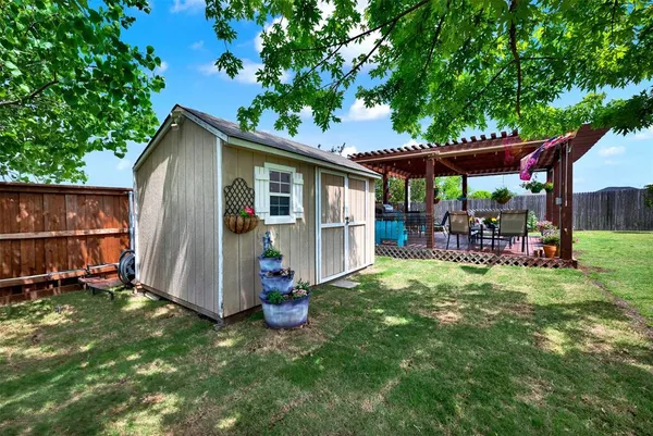 $300,000 | 618 Tumbleweed Drive, Forney, TX 75126