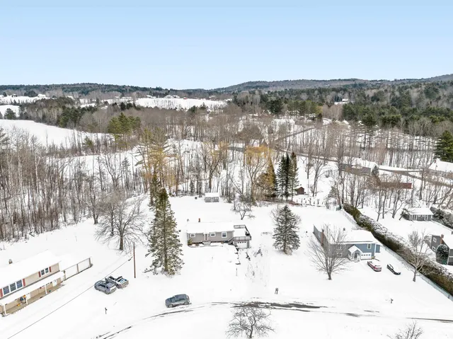 $325,000 | 14 Crescent Lane, Barre Town, VT 05641