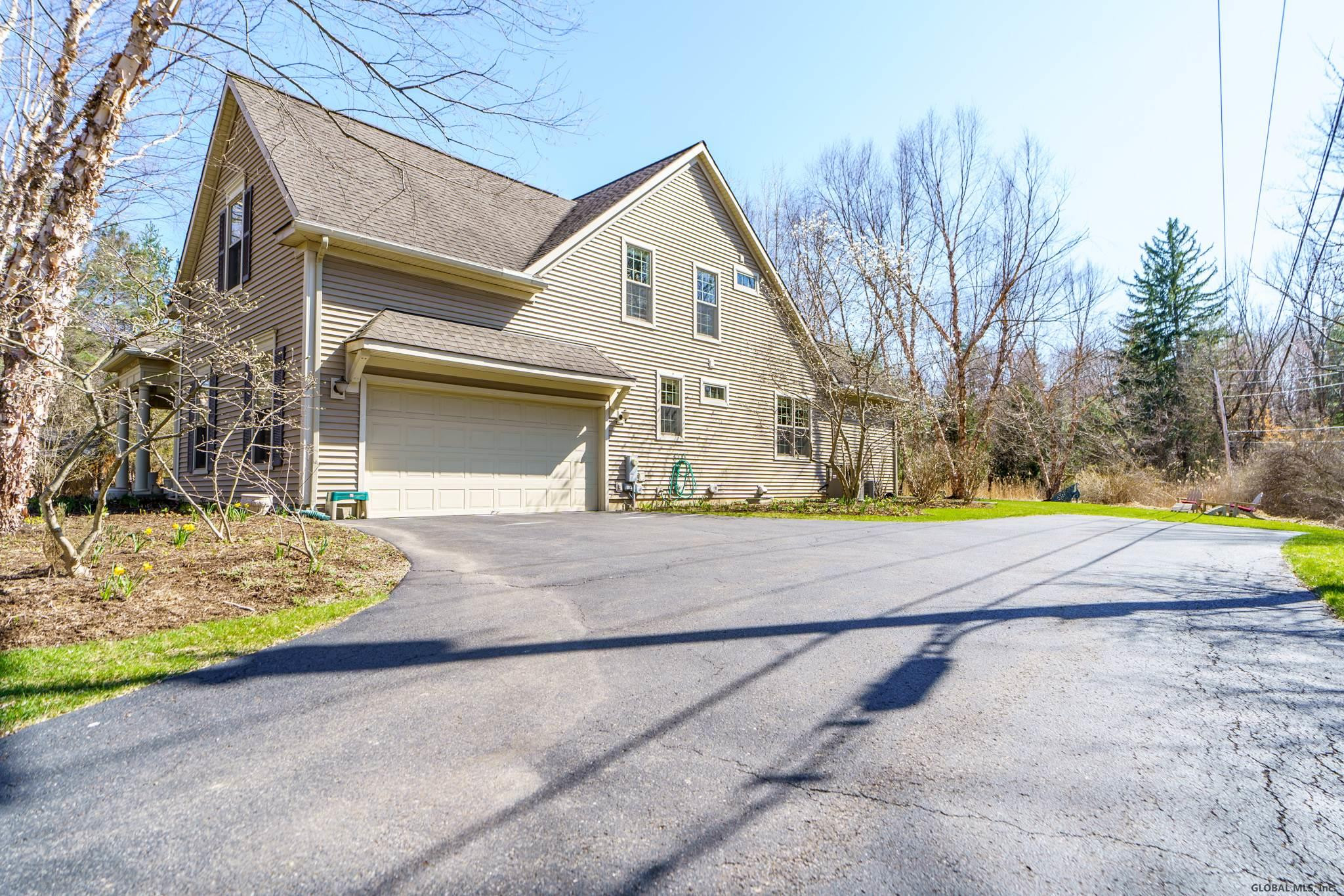 142 Font Grove Road New Scotland, NY 12159 - Photo 8 of 92 Photo 8