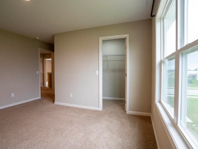 $349,990 | 4922 Hammock Drive, Fort Wayne, IN 46818