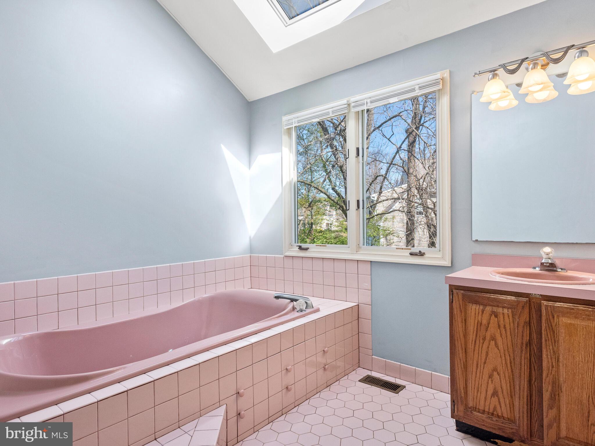 315 Mattson Road Garnet Valley, PA 19060 - Photo 31 of 46 ensuite bath
