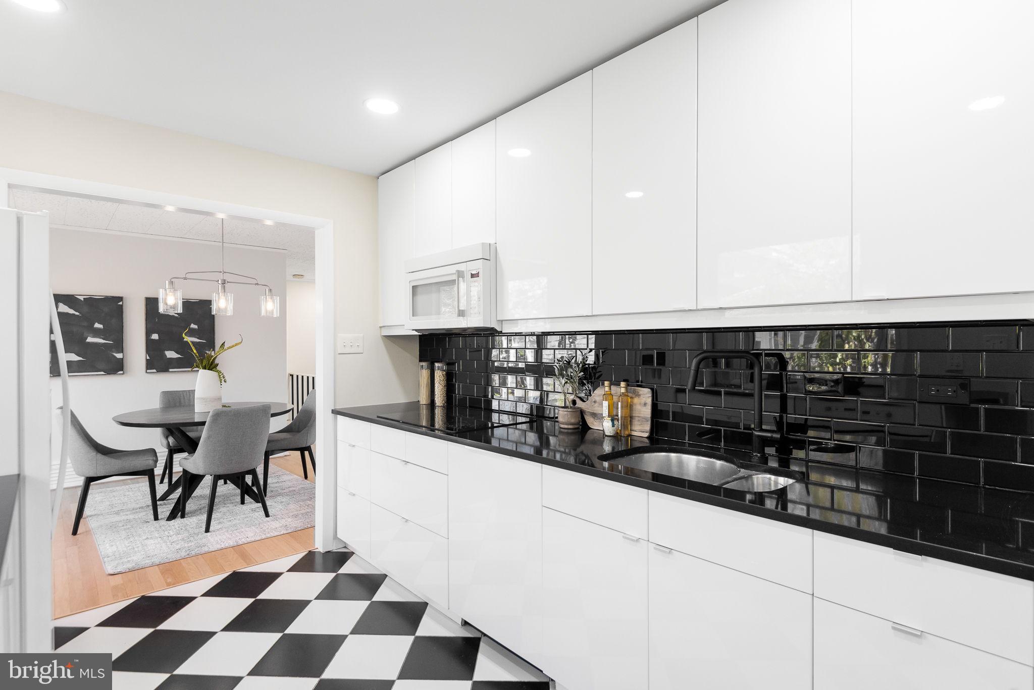 3701 Husted Drive Chevy Chase, MD 20815 - Photo 21 of 60