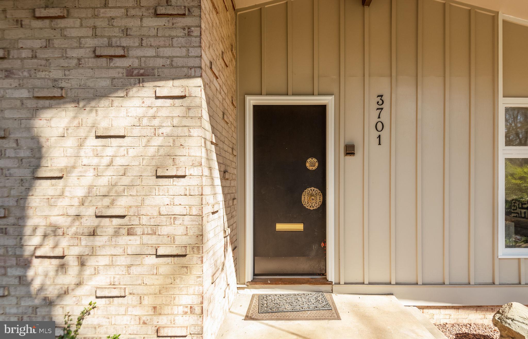 3701 Husted Drive Chevy Chase, MD 20815 - Photo 5 of 60