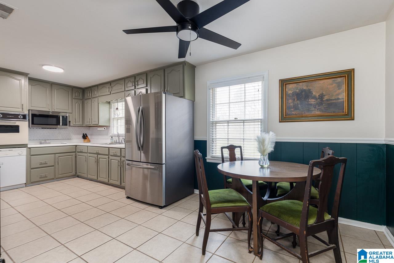 304 Northridge Road Gardendale, AL 35071 - Photo 9 of 26