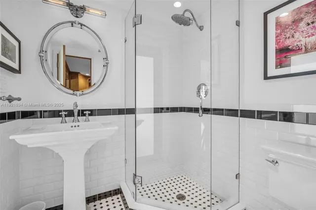 $4,995,000 | 2941 Fairway Drive, Hollywood, FL 33021